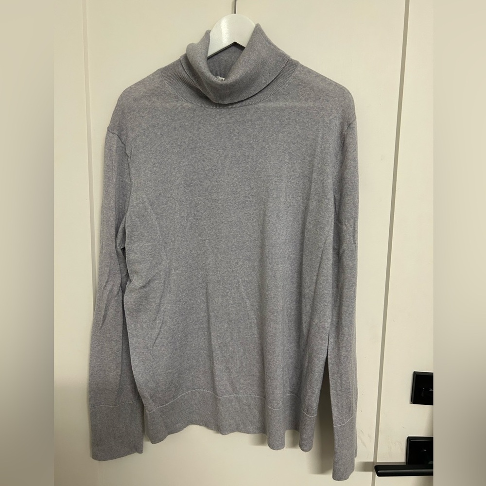 Gap Merino Wool Lightweightht Turtleneck